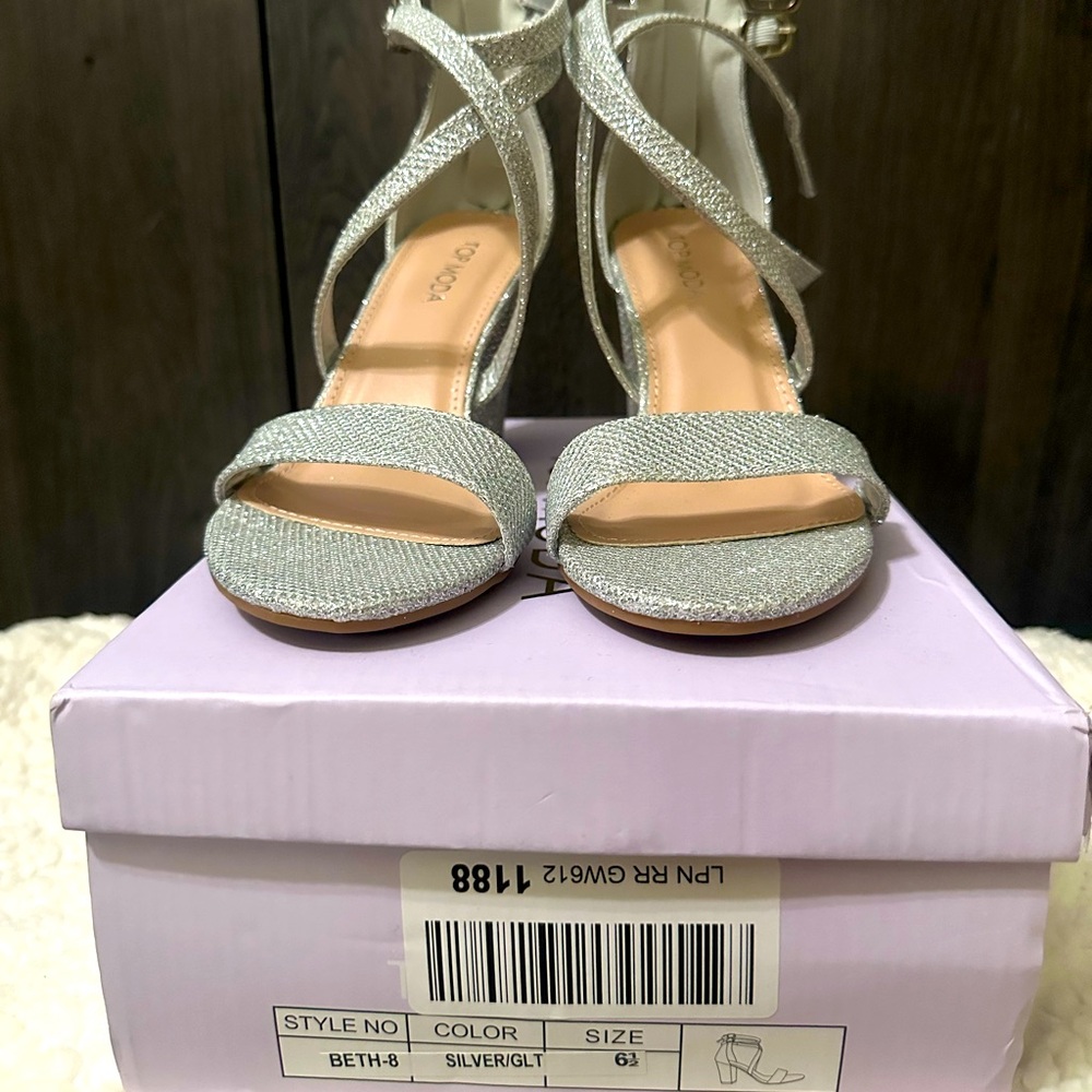 Top Moda Silver Chunky Heel Size 6.5